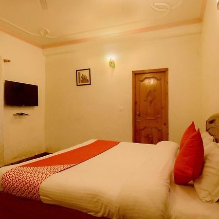 Oyo 7138 Acharya Cottage มะนาลี ภายนอก รูปภาพ
