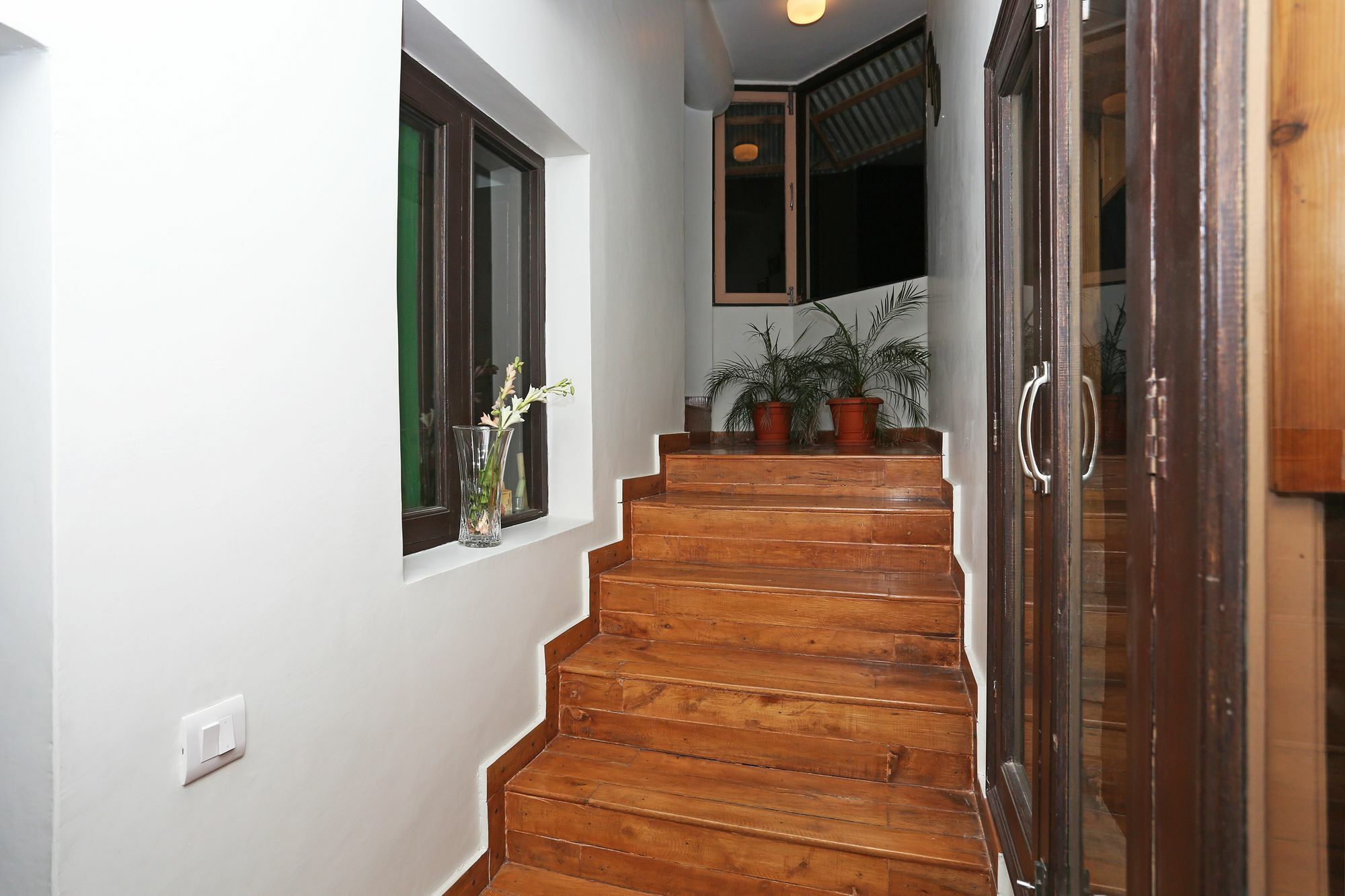 Oyo 7138 Acharya Cottage มะนาลี ภายนอก รูปภาพ
